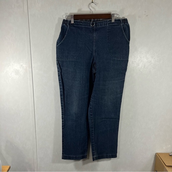 Croft & Barrow Women's Boot Cut Jeans - Dark Blue Stretch Pull On - Picture 1 of 5